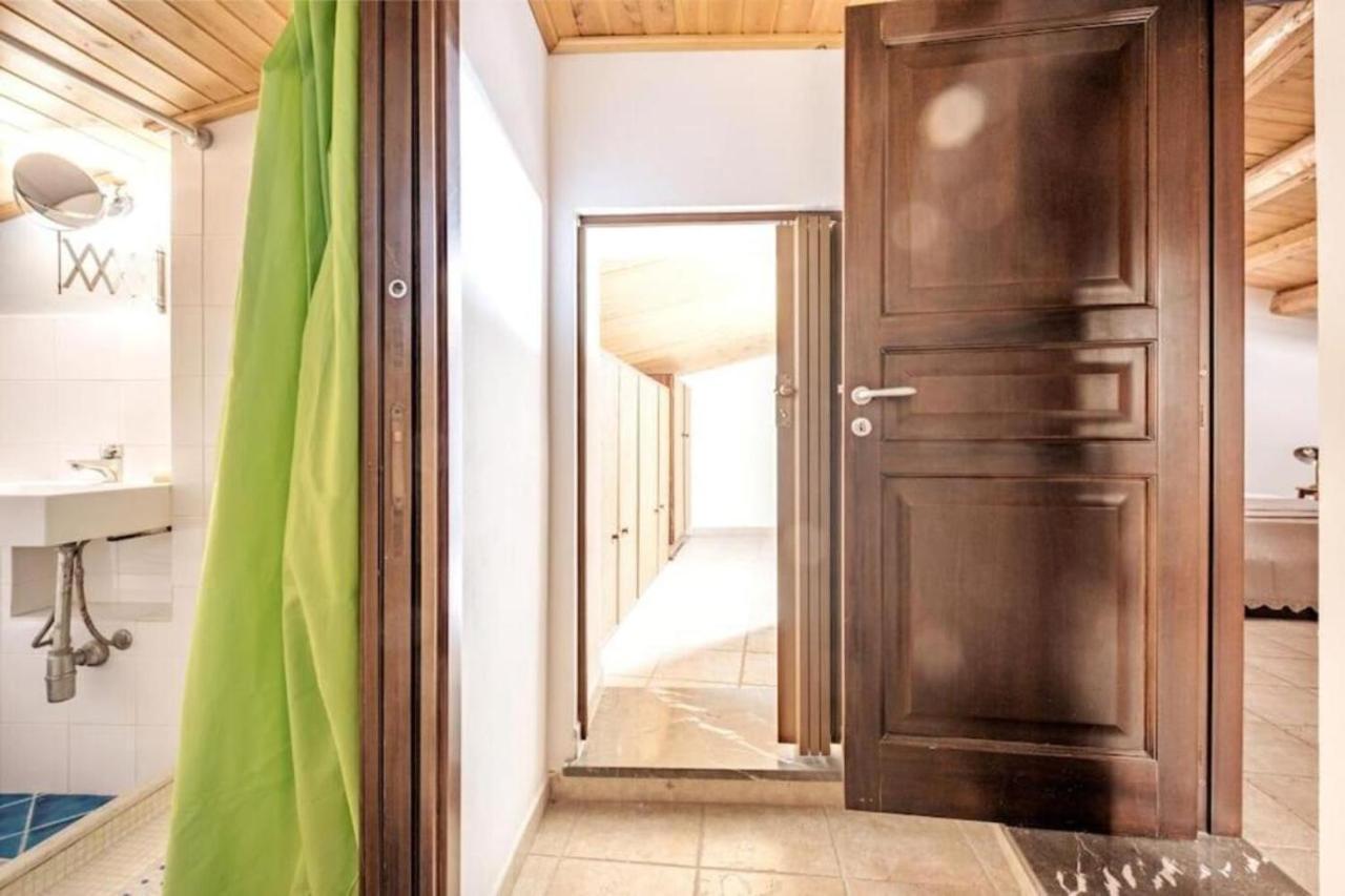 Tavola tonda apartament Palermo Esterno foto