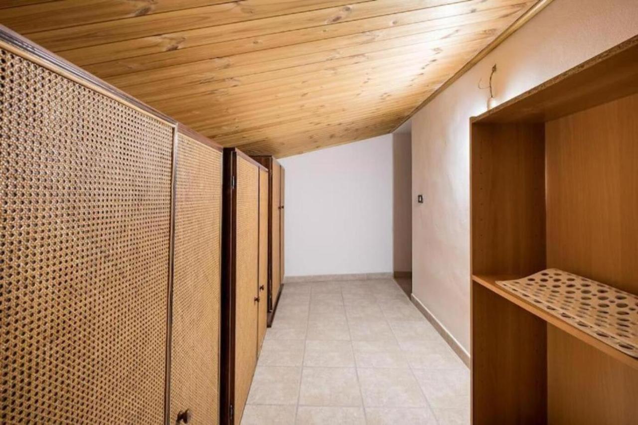 Tavola tonda apartament Palermo Esterno foto
